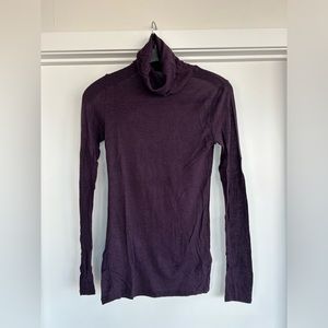 Aritzia Wilfred Turtleneck, Size Small